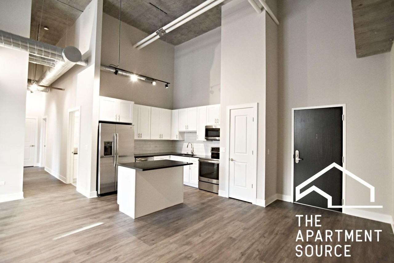 3833 N Broadway St #224 - Photo 6 of 37
