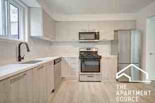 7621 N Sheridan Rd #1J - Photo 1 of 1
