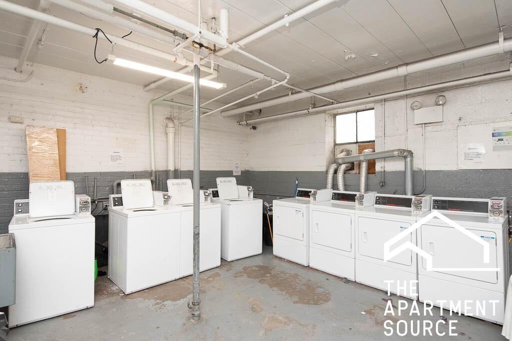 1360 W Touhy Ave #301 - Photo 4 of 4