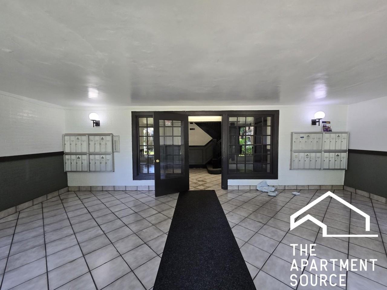 1717 W North Shore Ave #2G - Photo 2 of 3