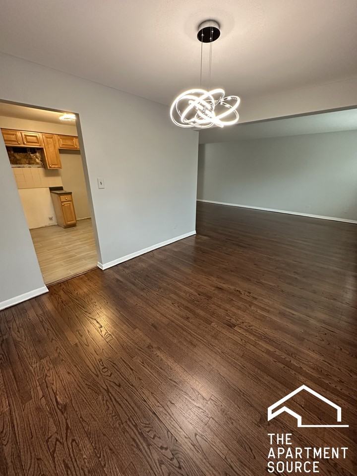 8644 Skokie Blvd #201 - Photo 4 of 25