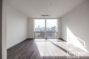 2340 N California Ave #504 - Photo 1 of 1