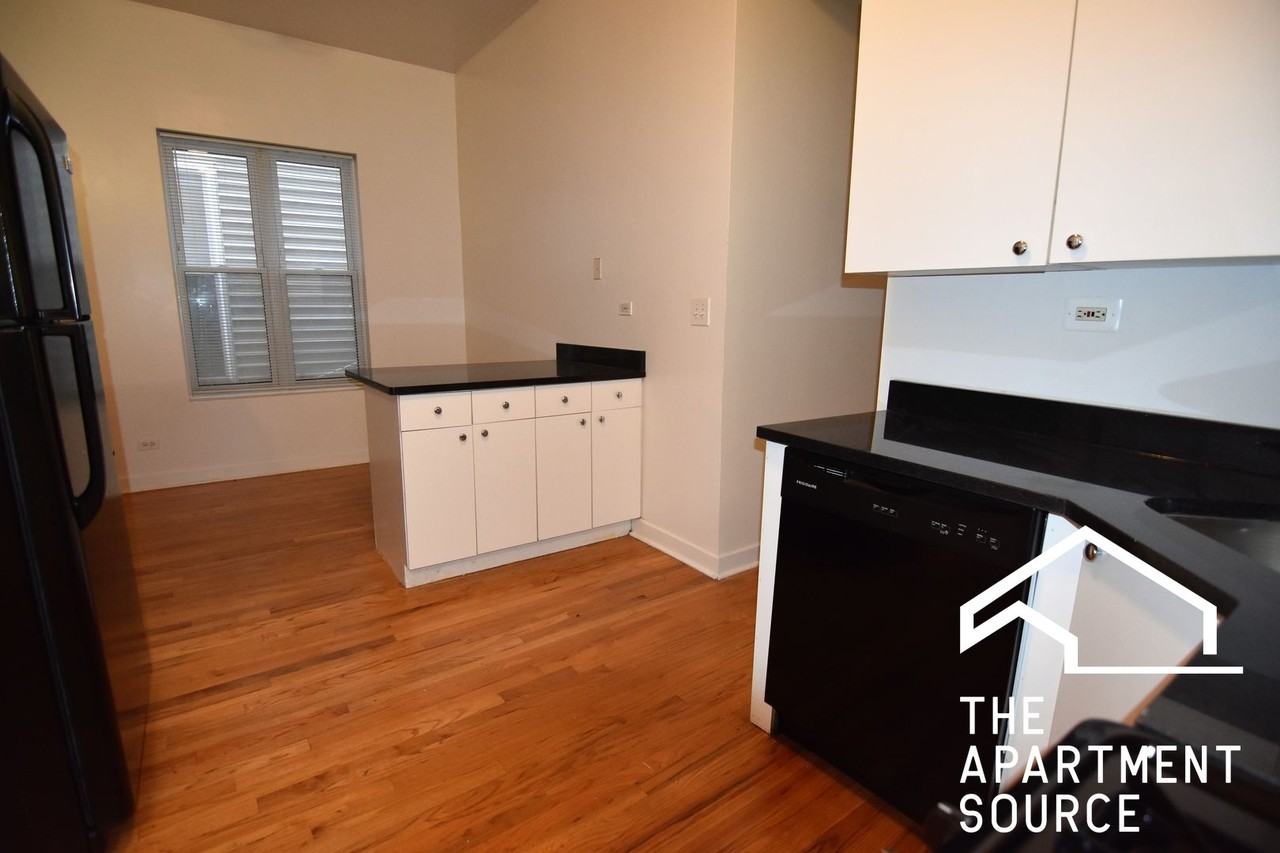3807 N Broadway St #2 - Photo 2 of 12
