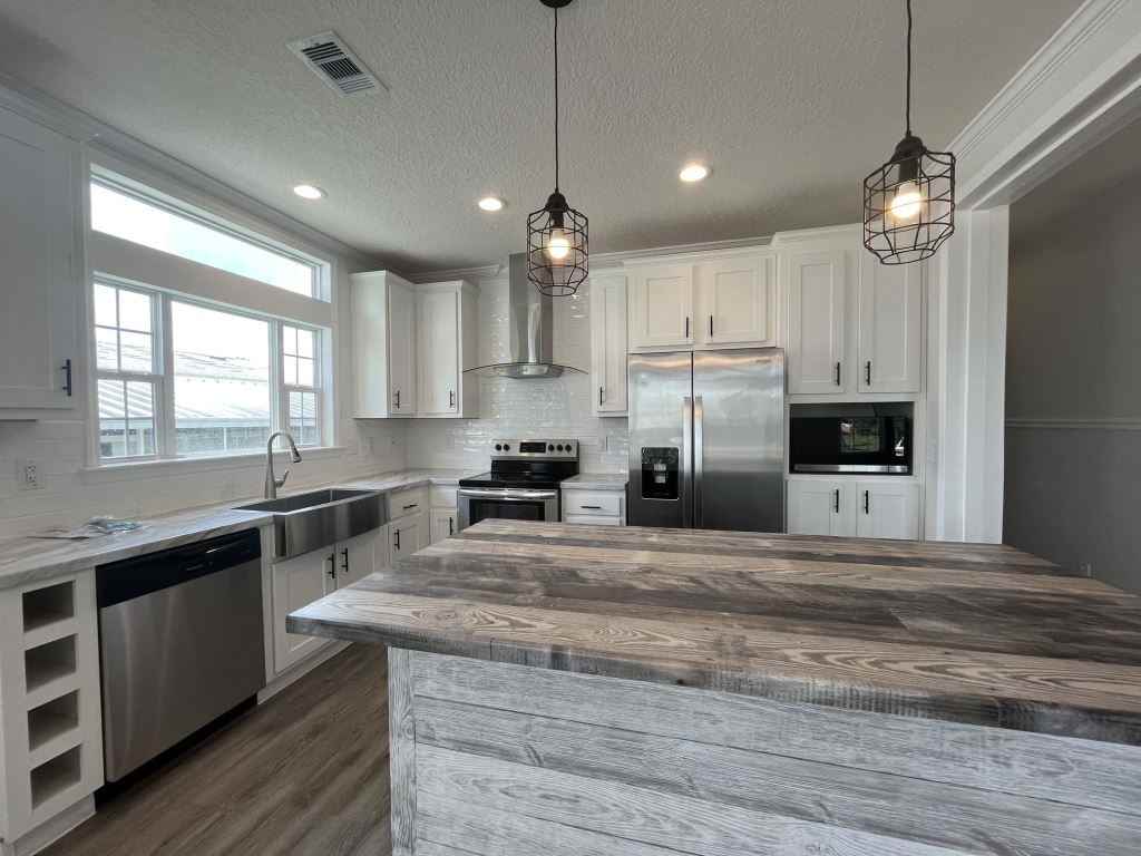533 Zebra Dr #533 - Photo 3 of 37