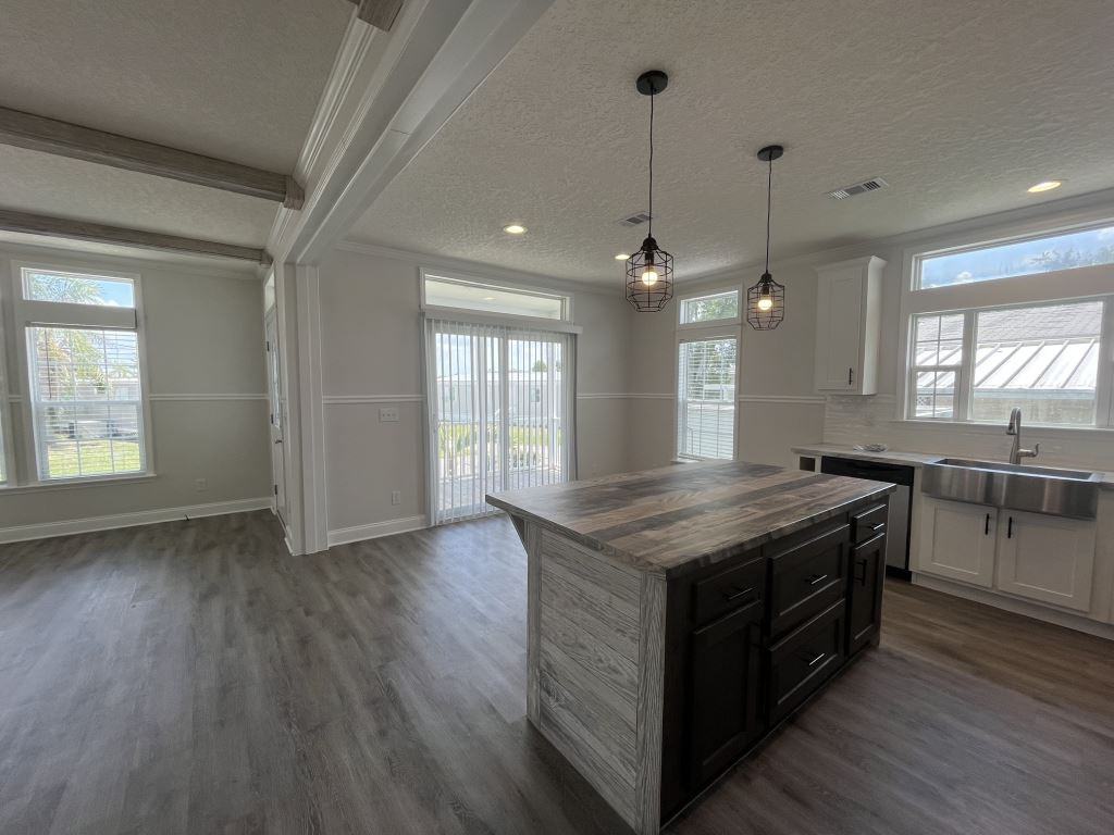533 Zebra Dr #533 - Photo 7 of 37