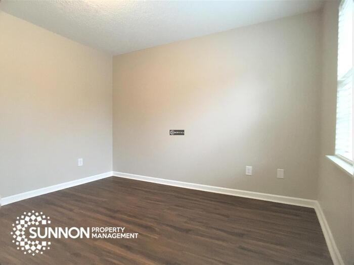 6439 Saint Bernard Way - Photo 3 of 26