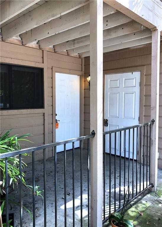 7001 Oak Meadow Cir #B - Photo 2 of 12