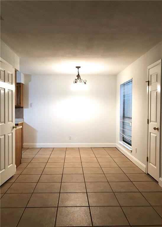 7001 Oak Meadow Cir #B - Photo 3 of 12