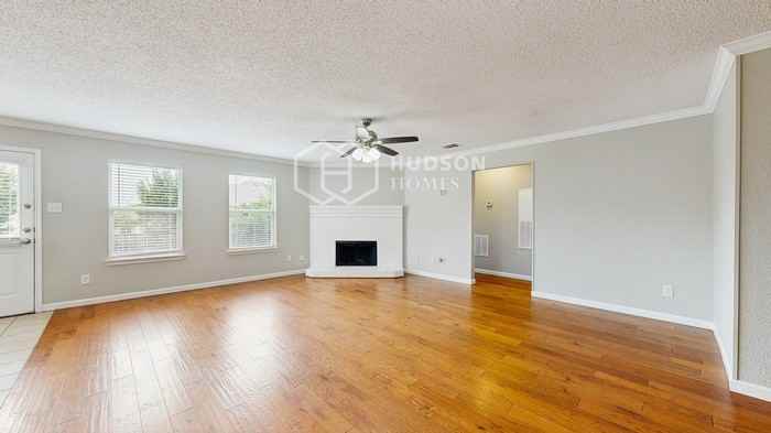 2209 Teddy Roosevelt Dr - Photo 5 of 30