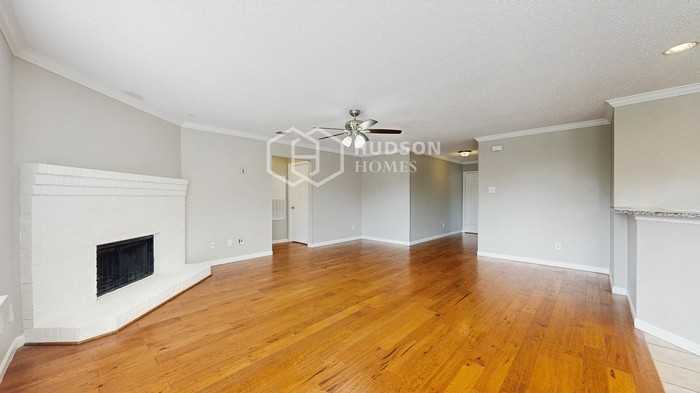 2209 Teddy Roosevelt Dr - Photo 7 of 30