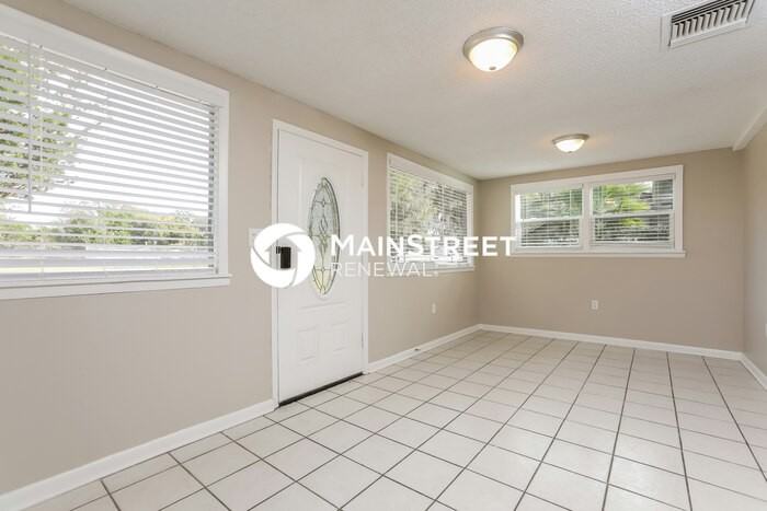 3107 Northwind Dr - Photo 3 of 16