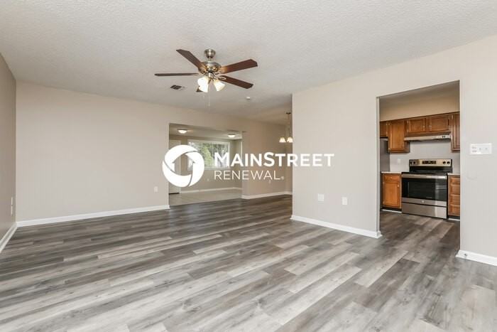 3107 Northwind Dr - Photo 4 of 16