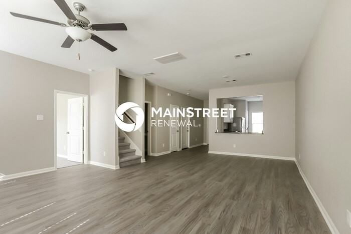 25237 Dickens Dr - Photo 5 of 17
