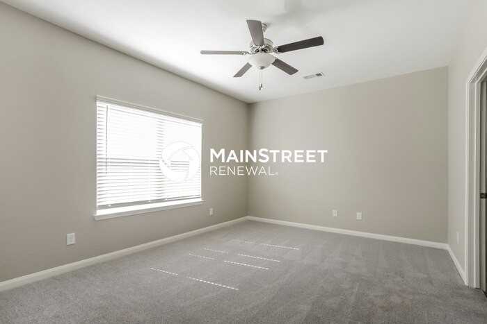 25237 Dickens Dr - Photo 7 of 17