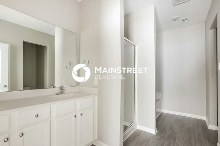 25237 Dickens Dr - Photo 7 of 17