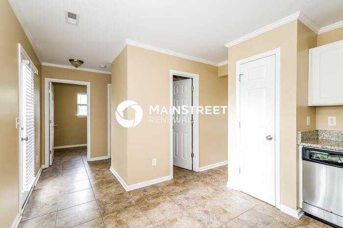 15722 Southern Garden Ln - Photo 6 of 17