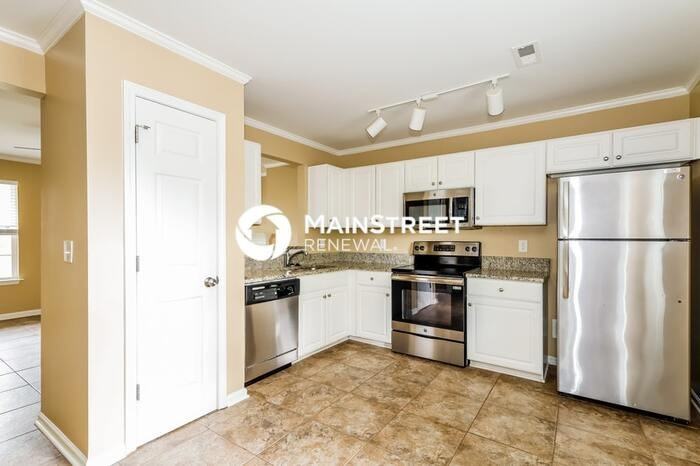 15722 Southern Garden Ln - Photo 7 of 17