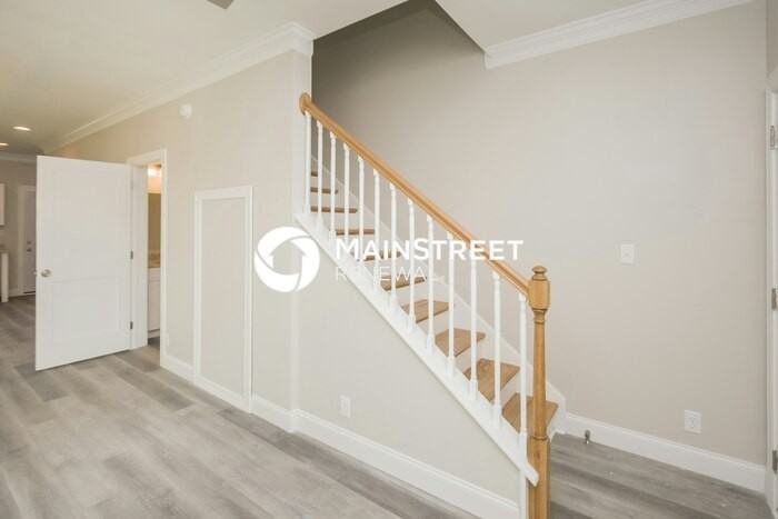 3139 4th Ave S - Photo 2 of 17