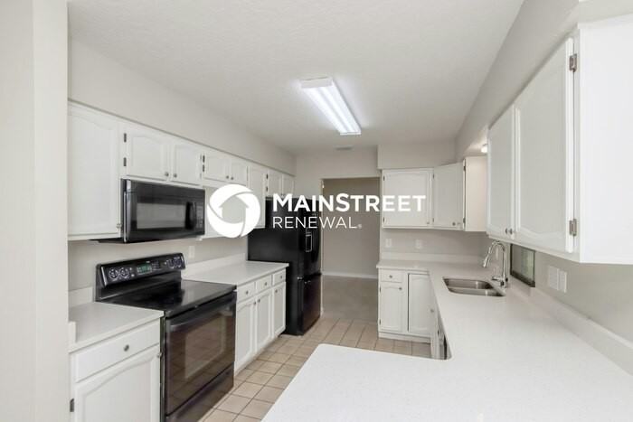 763 Bremerhaven St Nw - Photo 7 of 16