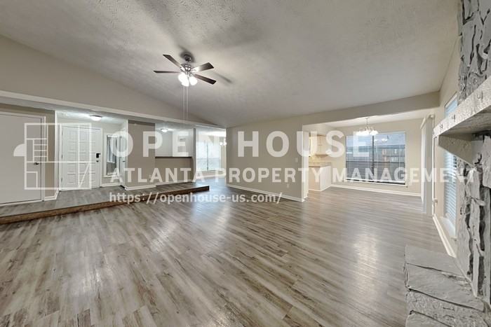 1207 Ridgeside Dr Nw - Photo 6 of 20