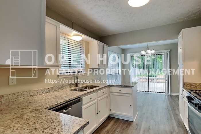 1207 Ridgeside Dr Nw - Photo 7 of 20