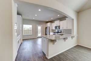 featured image of 7724 S Chestnut Ave