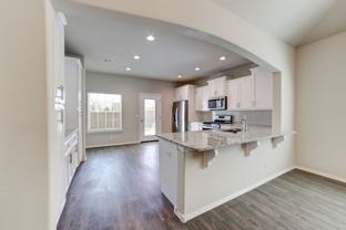 7724 S Chestnut Ave - Photo 1 of 1