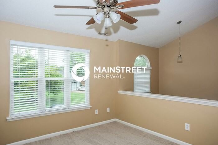 4701 Jacquelyne Dr - Photo 4 of 16