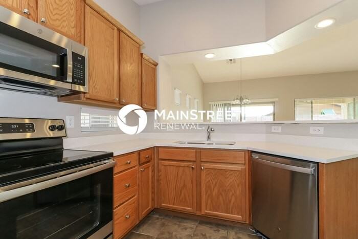 2374 S 155th Ln - Photo 6 of 16
