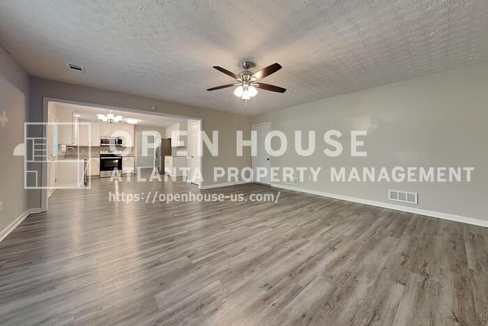 1210 Webb Farm Ln - Photo 5 of 22