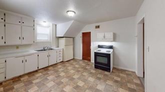 214 N 16th St #B - Photo 1 of 1