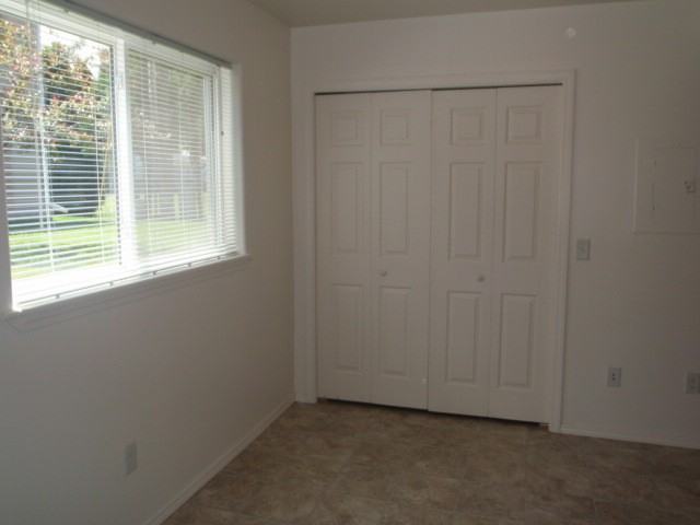 2343 S 3rd St W #D - Photo 6 of 14