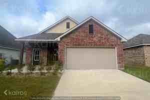 featured image of 215 Peppercorn Way
