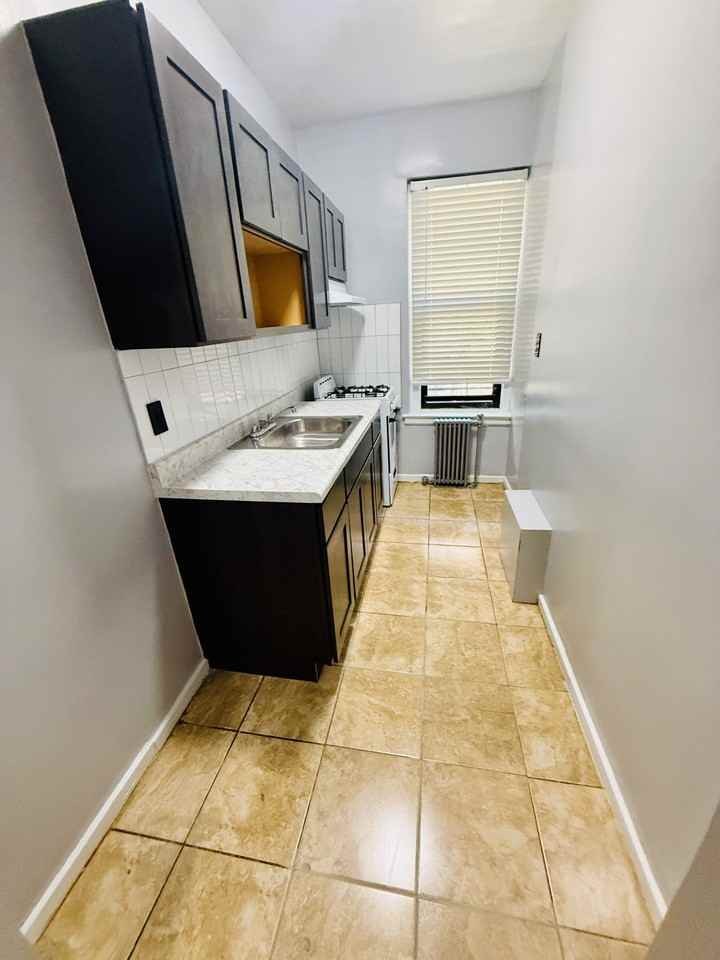 33 S Munn Ave #1E - Photo 3 of 15