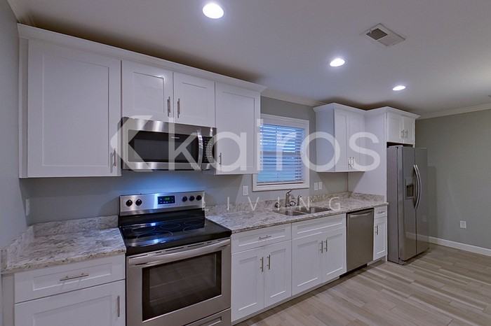162 Eastwood Ln - Photo 5 of 22