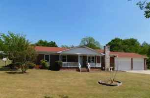featured image of 174 Richardson Cir