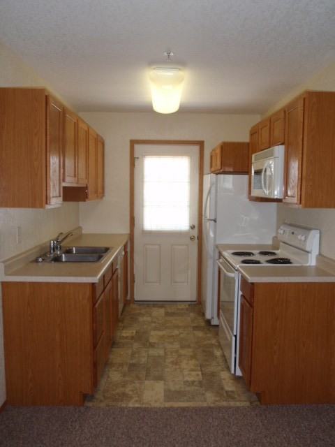 3901 Oleary St #218 - Photo 5 of 20