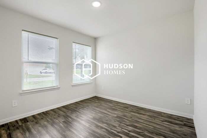 234 Backlash Dr - Photo 7 of 14