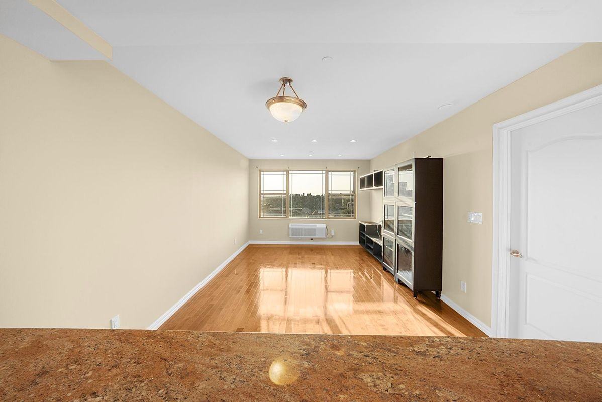 4040 75th St ##7d - Photo 6 of 25
