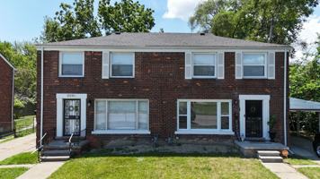 featured image of 21534 Moross Rd