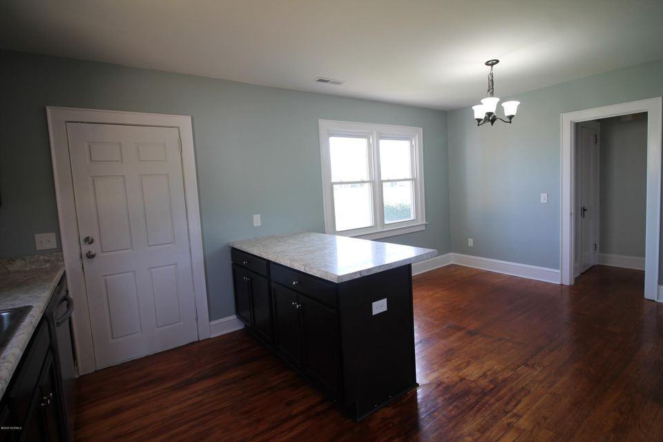 2145 Monroe St - Photo 4 of 18