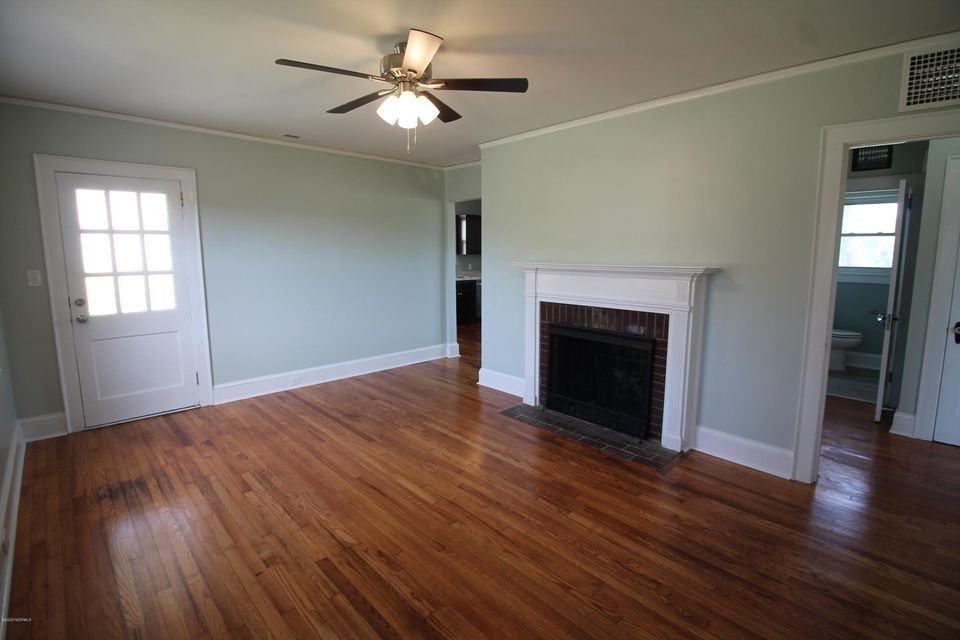 2145 Monroe St - Photo 6 of 18