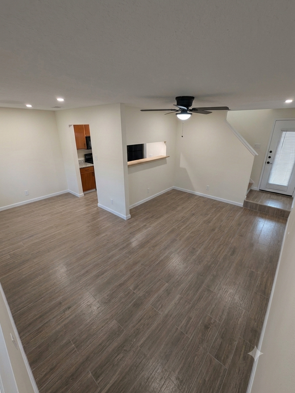 13303 Lyndhurst St - Photo 4 of 14