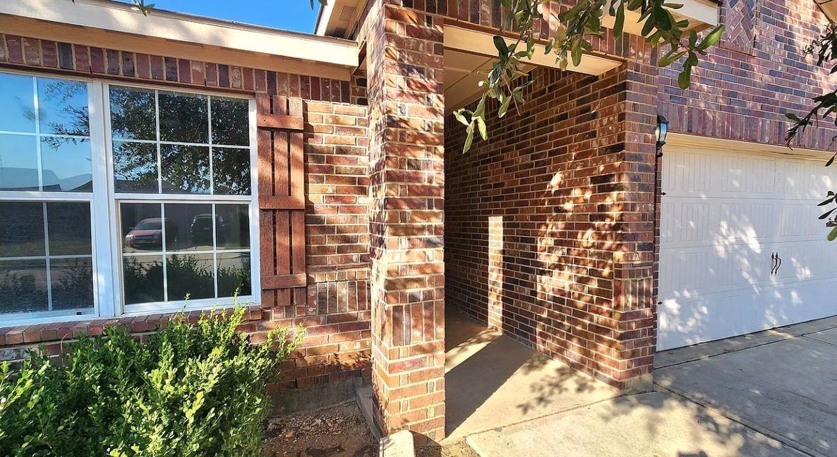 712 Lazy Crest Dr - Photo 2 of 21
