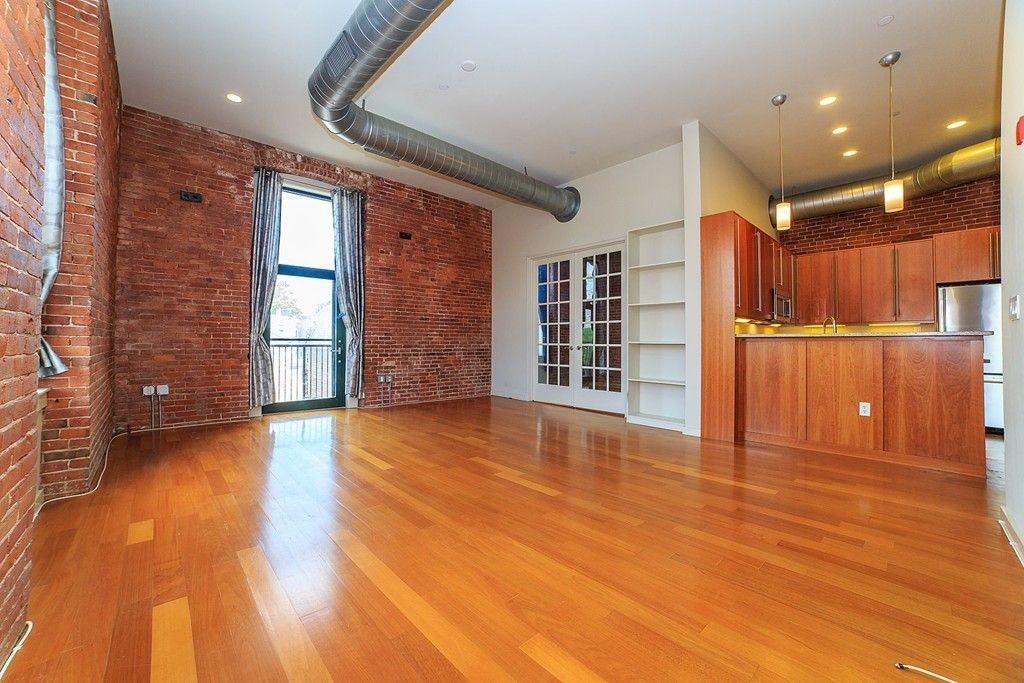 125 B St ##3a - Photo 2 of 10