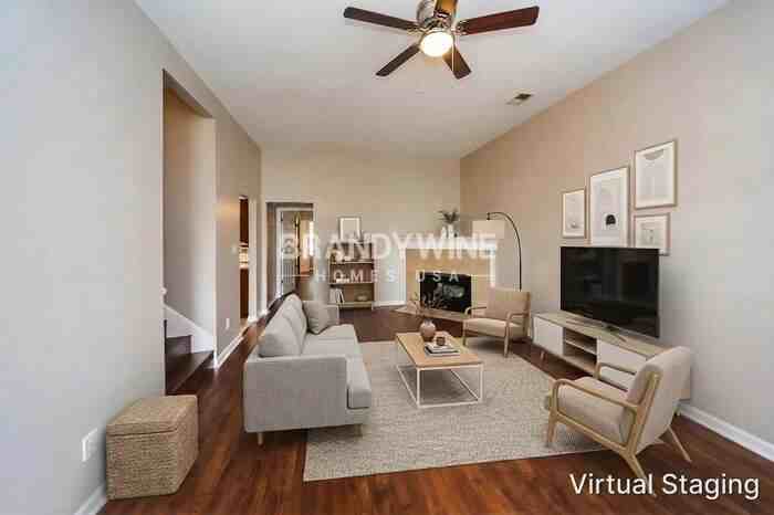 6828 Kamali Ave - Photo 3 of 22