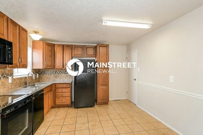 6431 Brown Fox Dr - Photo 6 of 17