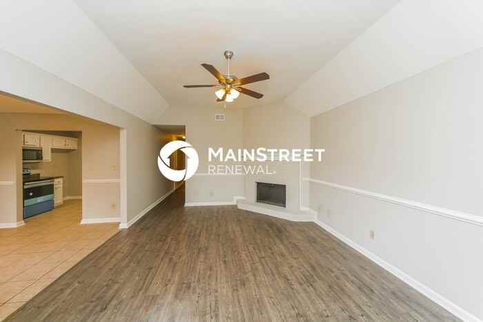 215 Guthrie Dr - Photo 3 of 15
