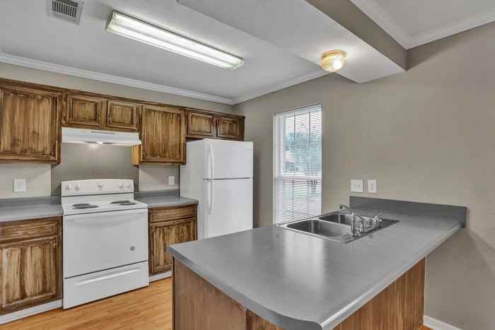 4340 Blaine Cir - Photo 5 of 12