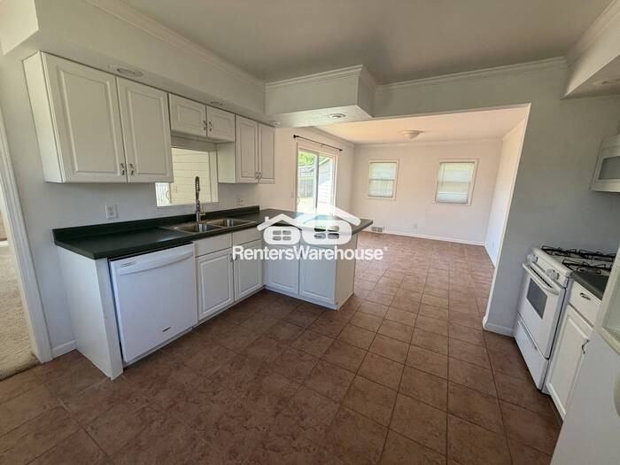 2907 Knollwood Dr Se - Photo 3 of 29